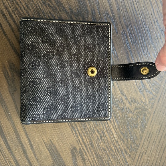 Dooney & Bourke Vintage Circa 1975 Collection Black/Gray Canvas Compact Wallet - Picture 9 of 14